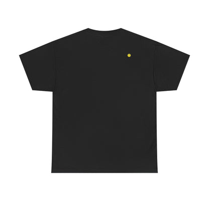 Aphrodite loves bananas – Artistic Classical Statue T-Shirt with urban flair
