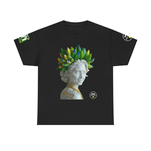 Aphrodite loves bananas – Artistic Classical Statue T-Shirt with urban flair